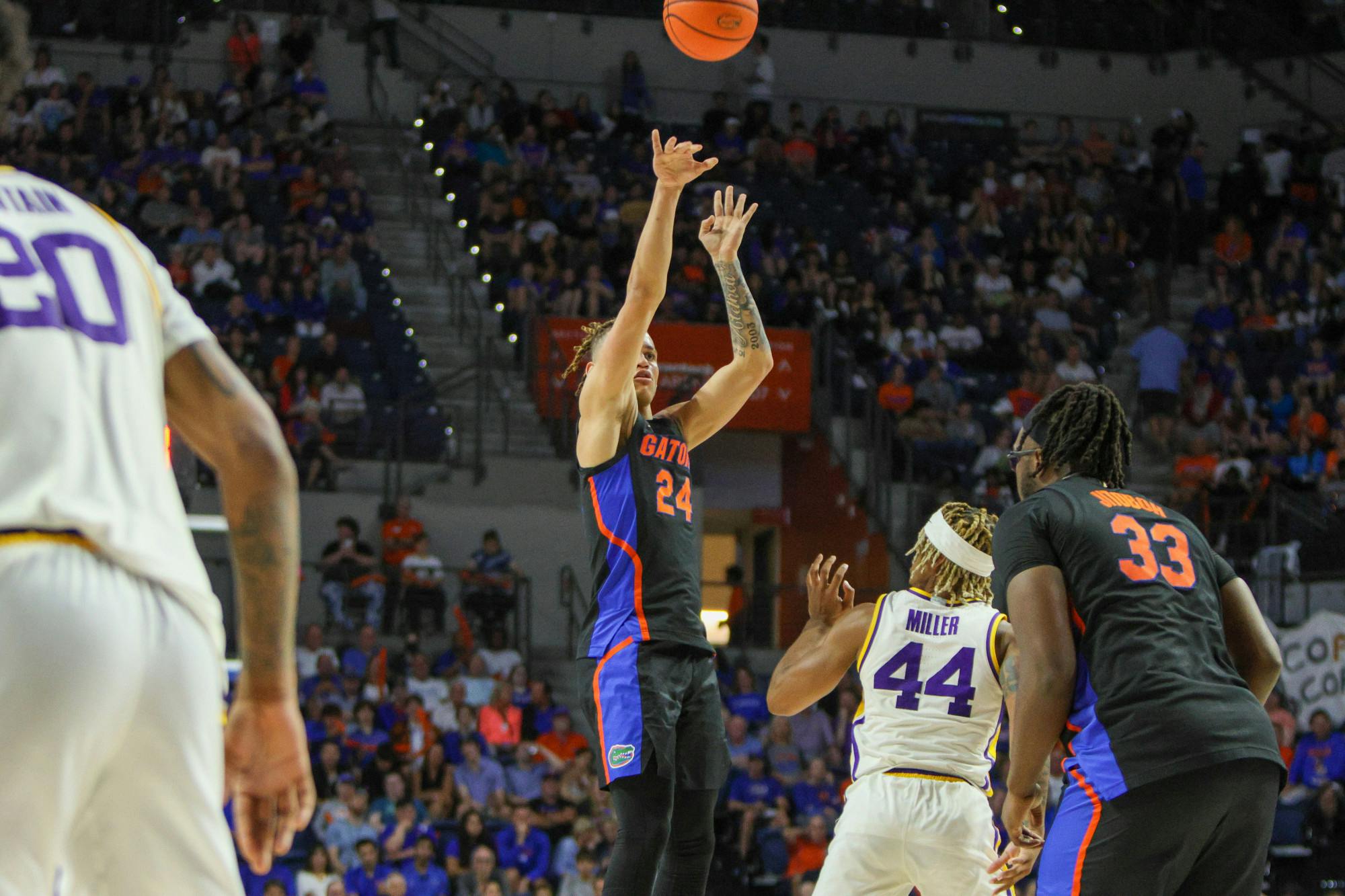 Florida guard Riley Kugel takes a jump shot in the Gators' 79-67 win against the Louisiana State Tigers Saturday, March 4, 2023.
