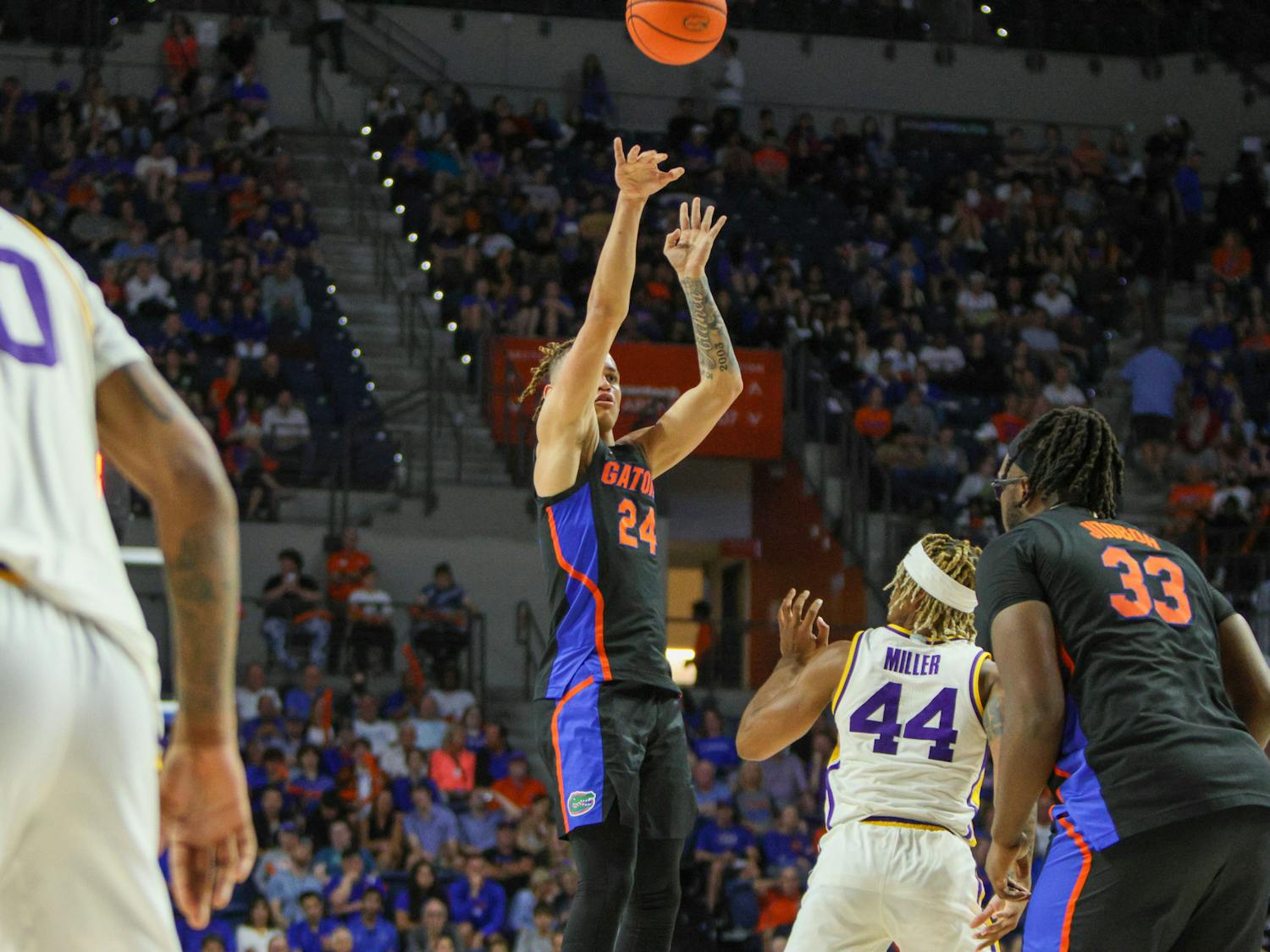 Florida guard Riley Kugel takes a jump shot in the Gators' 79-67 win against the Louisiana State Tigers Saturday, March 4, 2023.
