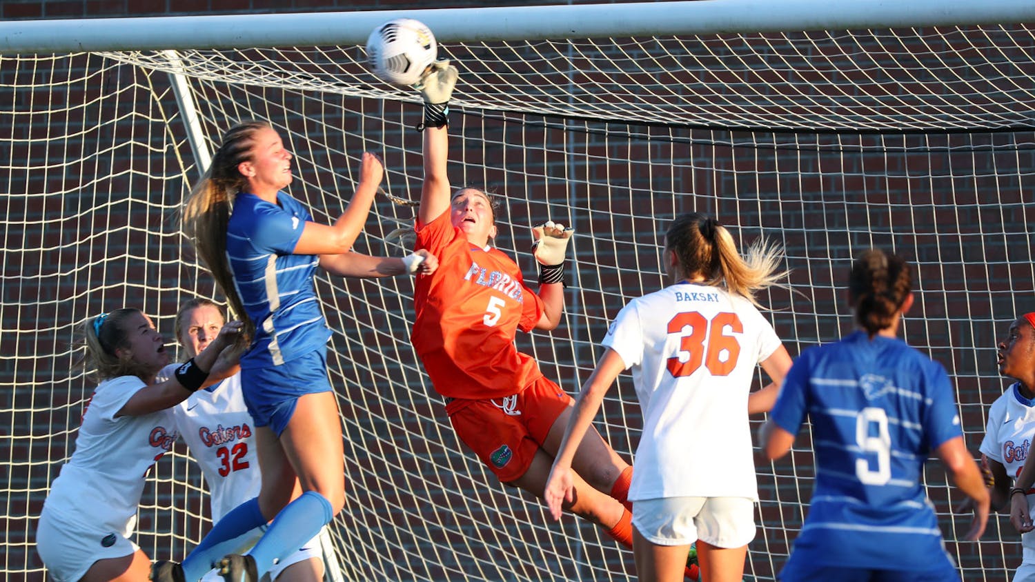 Florida goalie Alexa Goldberg makes a save against Kentucky on Sept. 23, 2021. Goldberg made a few clutch saves to keep the Gators at a draw, but a second-half concesion lead to a 1-0 UF loss. 