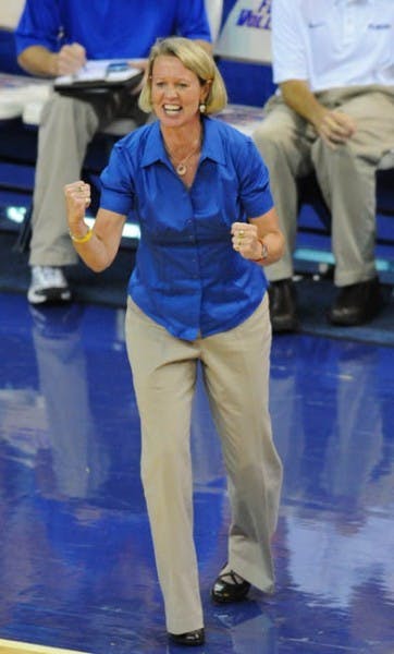 UF volleyball
coach Mary Wise said redshirt freshman libero Taylor Unroe will
help anchor the team’s back line.