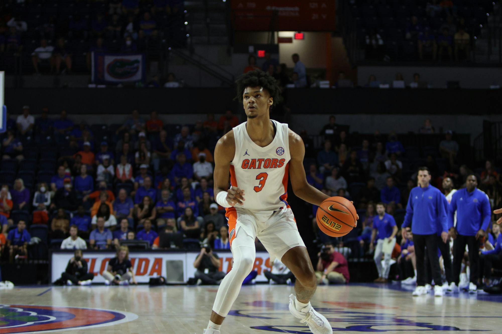 Sophomore forward Alex Fudge sets for a jump shot during Florida's win over Stony Brook Monday, Nov. 7, 2022. Fudge lead the Gators with 16 points in his UF debut. 