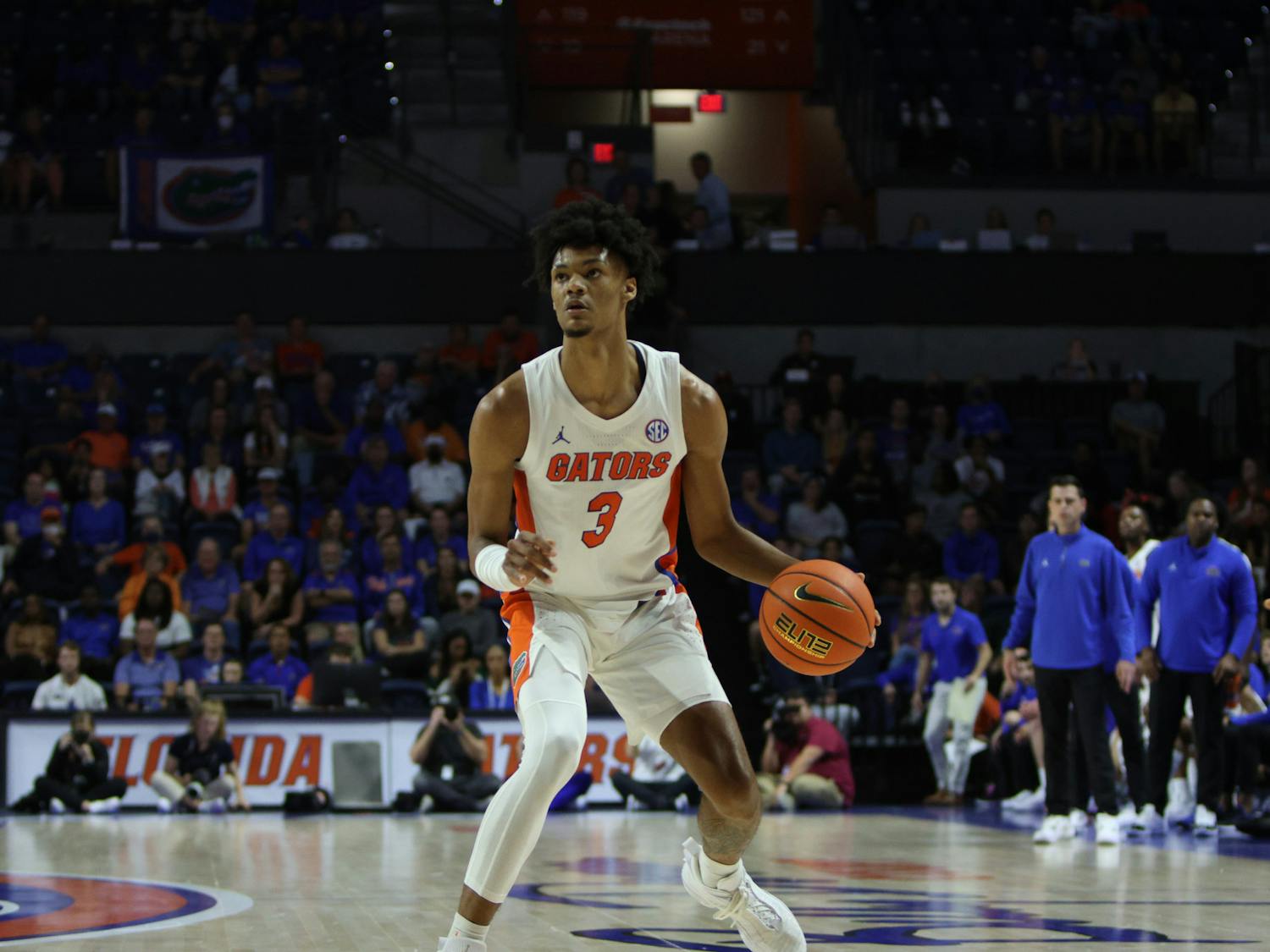Sophomore forward Alex Fudge sets for a jump shot during Florida's win over Stony Brook Monday, Nov. 7, 2022. Fudge lead the Gators with 16 points in his UF debut.
