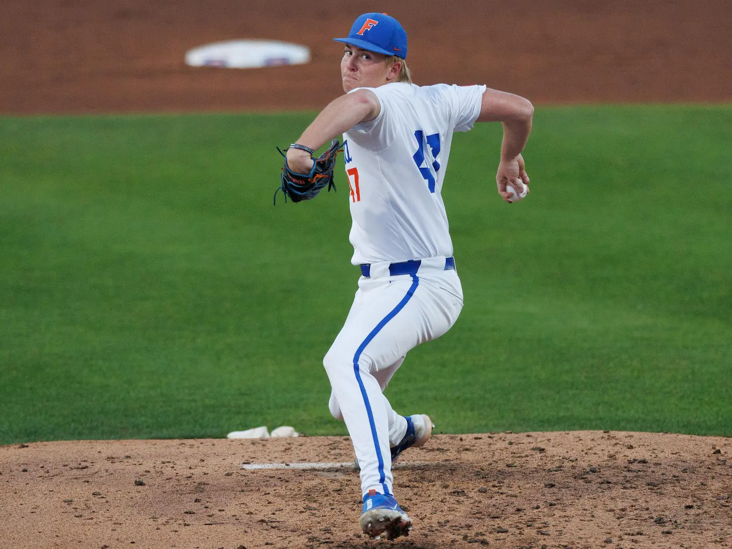Florida right-handed pitcher Aidan King (47) throws a pitch during an NCAA baseball game against Auburn, Thursday, April 16, 2026, in Gainesville, Fla.