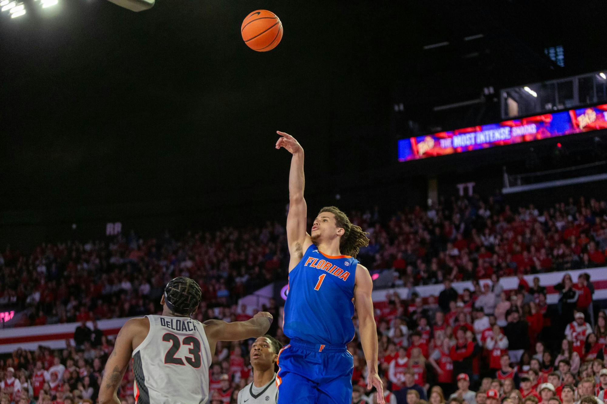 Gators men's basketball guard Walter Clayton Jr. shoots a floater in the team's win over Georgia in Athens on Saturday, February 17, 2024. 