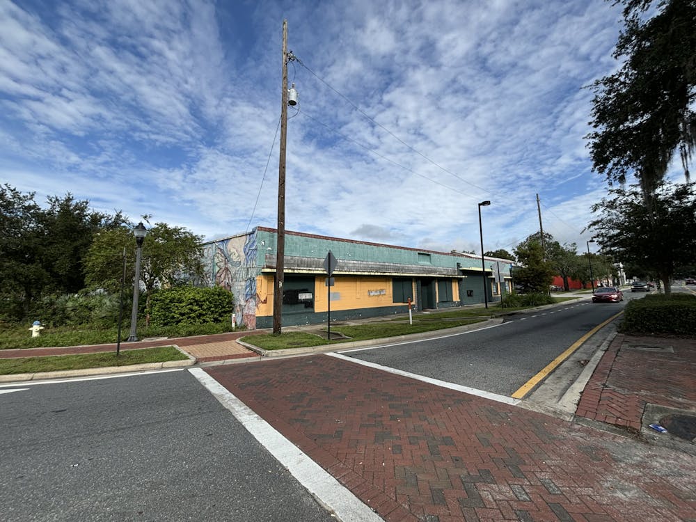 <p>Former RTS building located next to the Knot gym on the intersection of S Main Street and SW Depot Avenue sits empty while being bought out by owners of The Knot. </p>