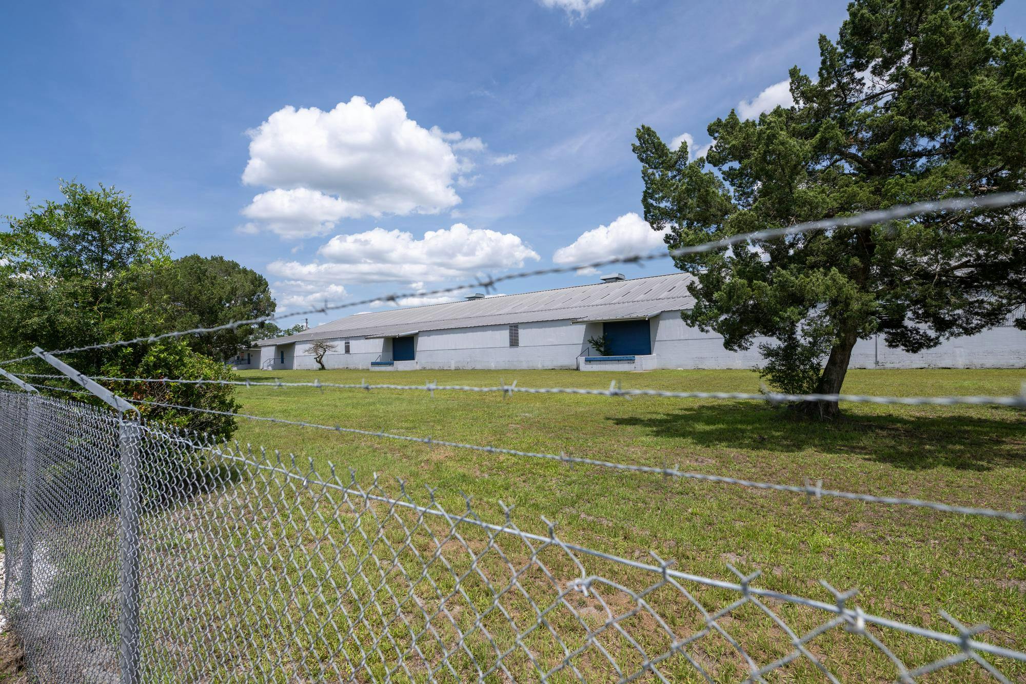 A 104,000 square foot building sits empty, Saturday, June 20, 2026, near downtown Starke, Fla.