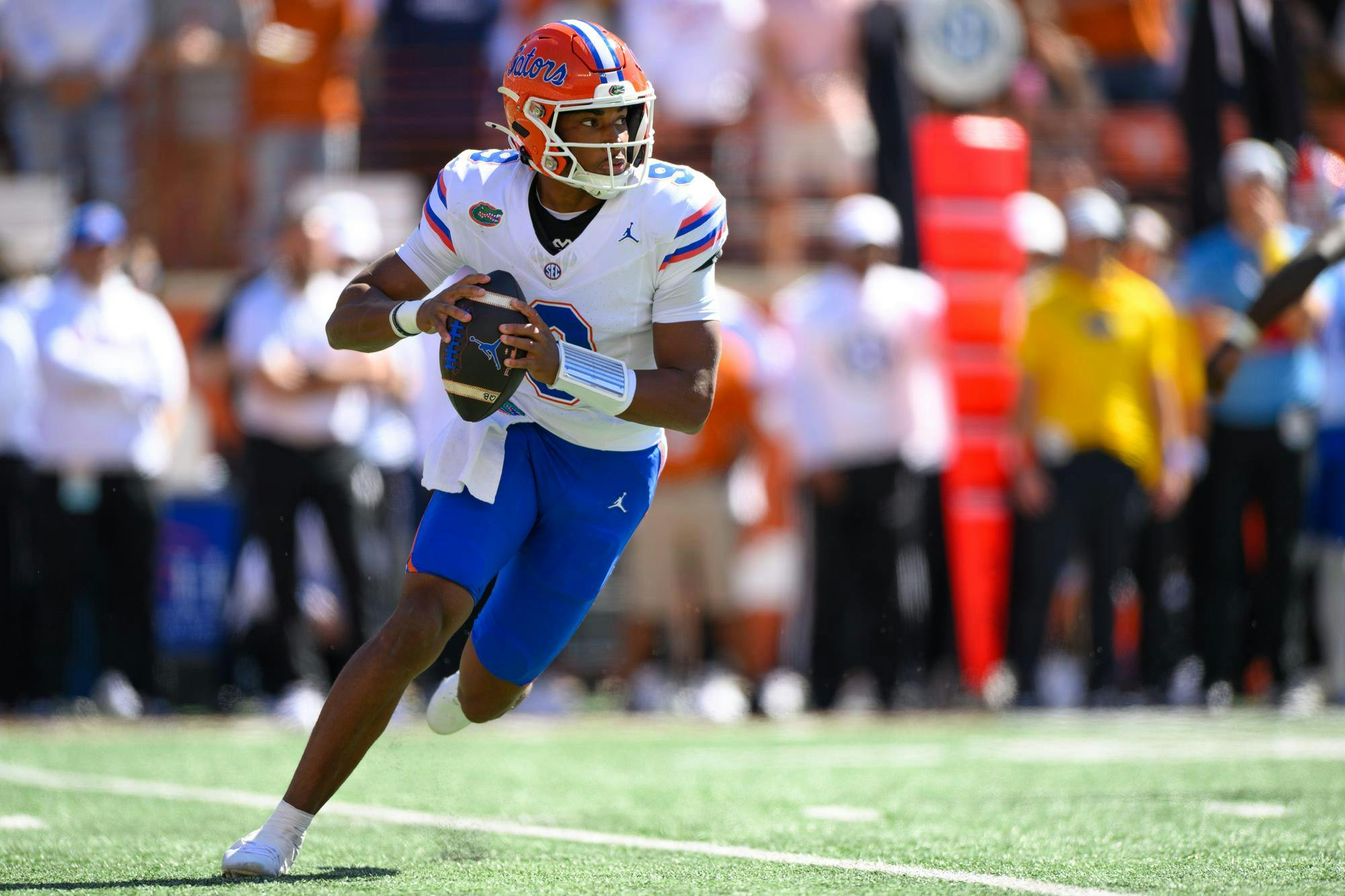 Florida quarterback Tramell Jones Jr. stunned #7 Texas on the road this Saturday, throwing two touchdowns in his first start as a Gator. The Gators made a comeback after trailing 17-3 in the first half, besting Texas by only 3 points.