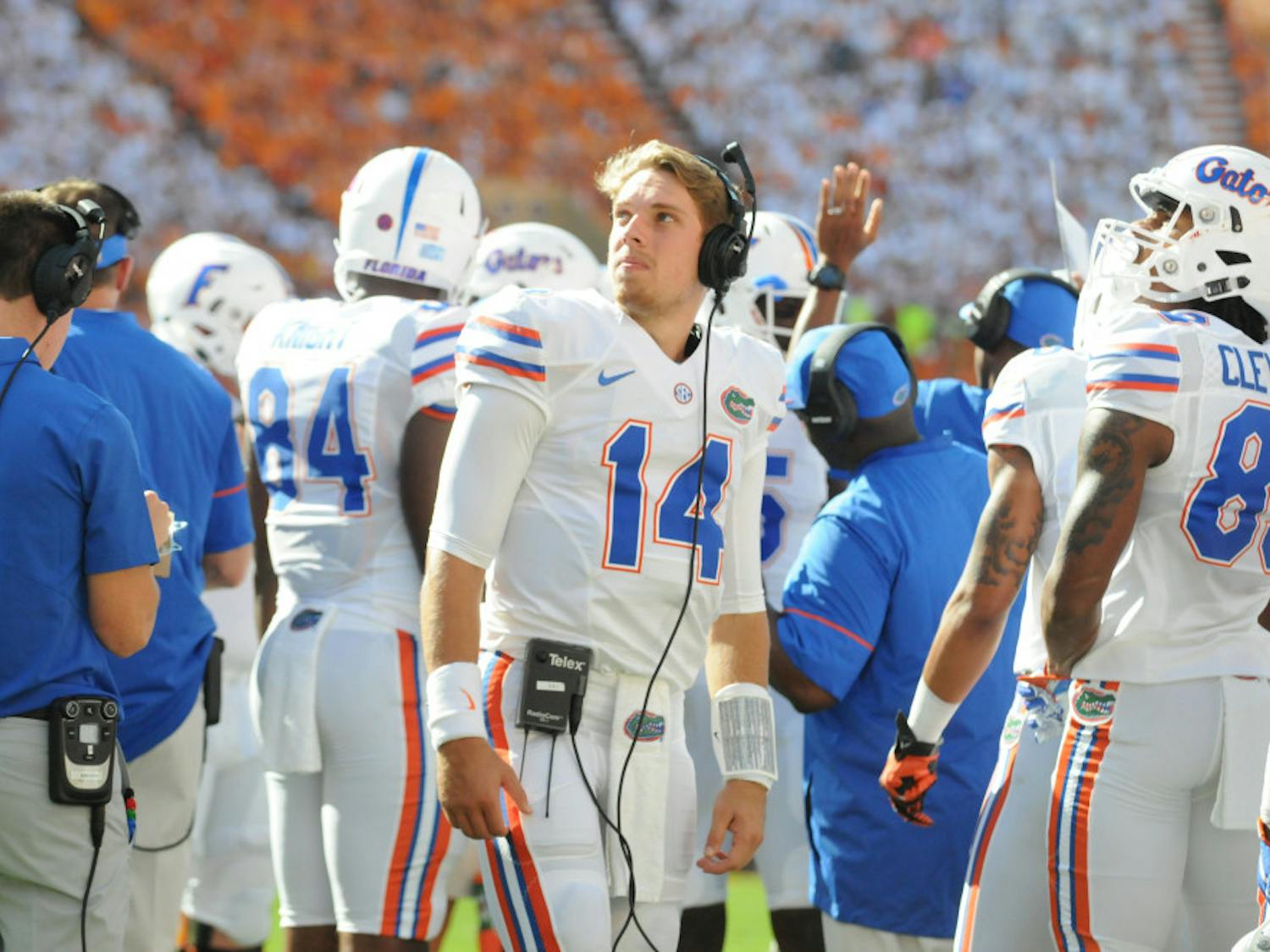 Luke Del Rio stands on the sideline during Florida's loss to Tennessee on Sept. 24.