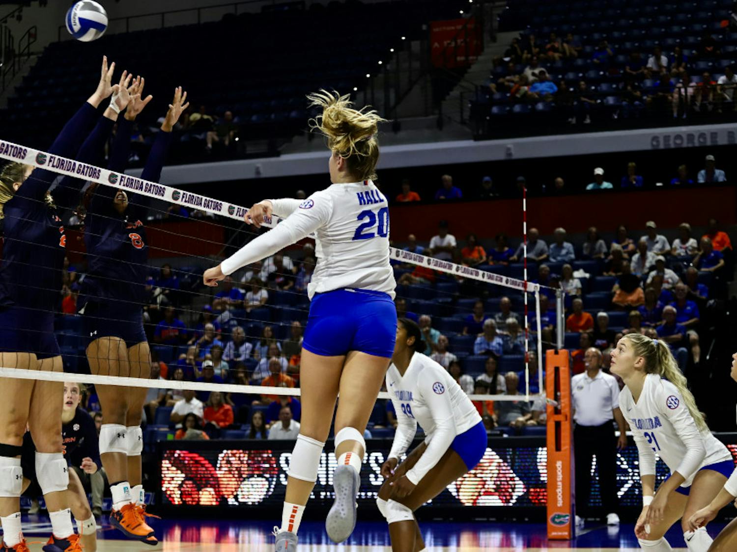 Sophomore Thayer Hall will go head-to-head against fellow outside hitter Leah Edmond, who leads Kentucky in kills (179).