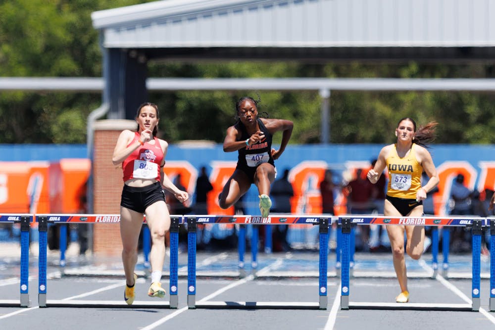 Marianna Wright competes in the women’s 400 meter hurdles during the Tom Jones Memorial Invitational in Gainesville, Fla., Friday, April 17, 2026.