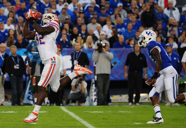 "white-space: pre-wrap;"&gt;After Omar Hunter recovered a fumble midway through the first quarter, Florida quarterback John Brantley hit tight end Gerald Christian on a 45-yard touchdown pass for the Gators’ first points of the game.