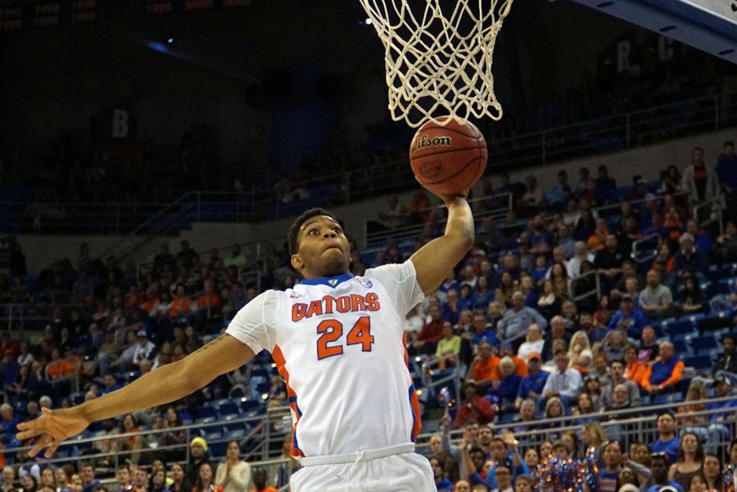 UF’s Justin Leon soars for a dunk during Florida’s 95-63 win against Auburn on Jan. 23, 2016, in the O’Connell Center.