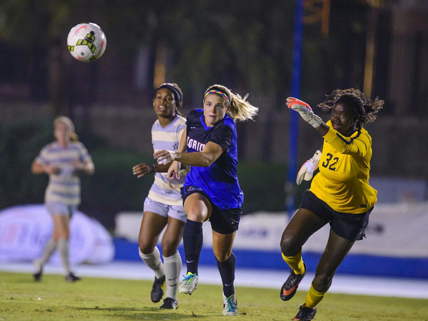 Savannah Jordan chases after a ball during Florida's 6-1 win against Tennessee