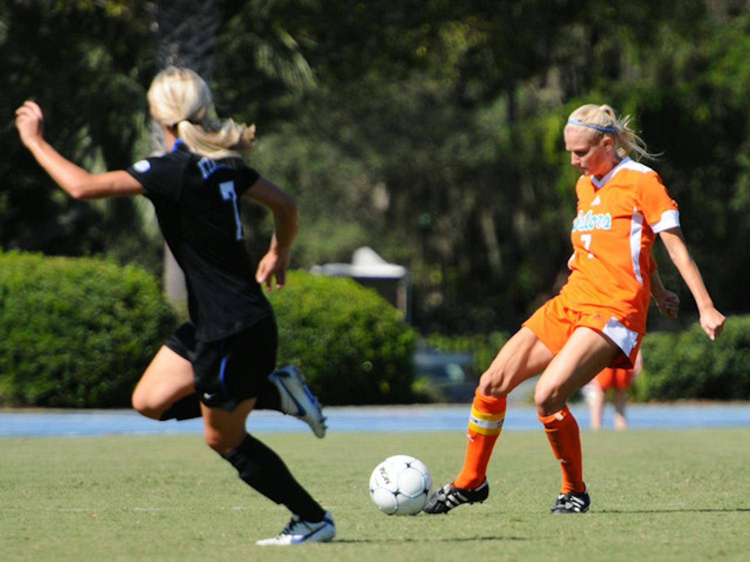 In the third minute Friday, Florida center back Kat Williamson misplayed a ball in the box that led to an another early goal in a 2-1 loss to South Carolina at home.