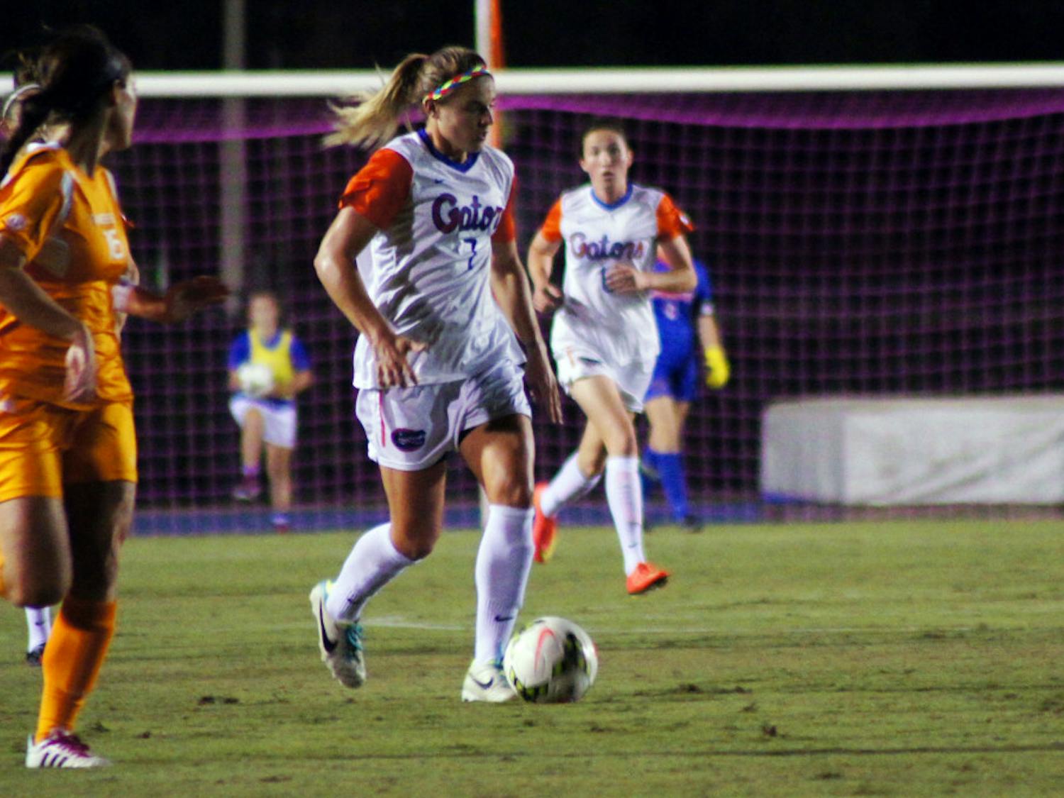 Savannah Jordan dribbles the ball during Florida's 3-1 win against Tennessee on Friday at James G. Pressly Stadium.
