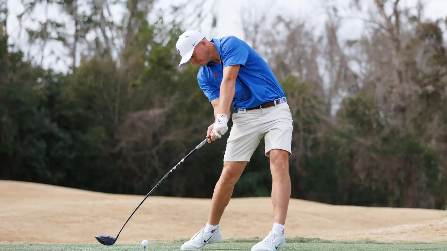 Florida’s Parker Bell tees off during the Gators Invitational, an NCAA golf tournament, at the Mark Bostick Golf Course, Sunday, Feb. 15, 2026, in Gainesville, Fla.