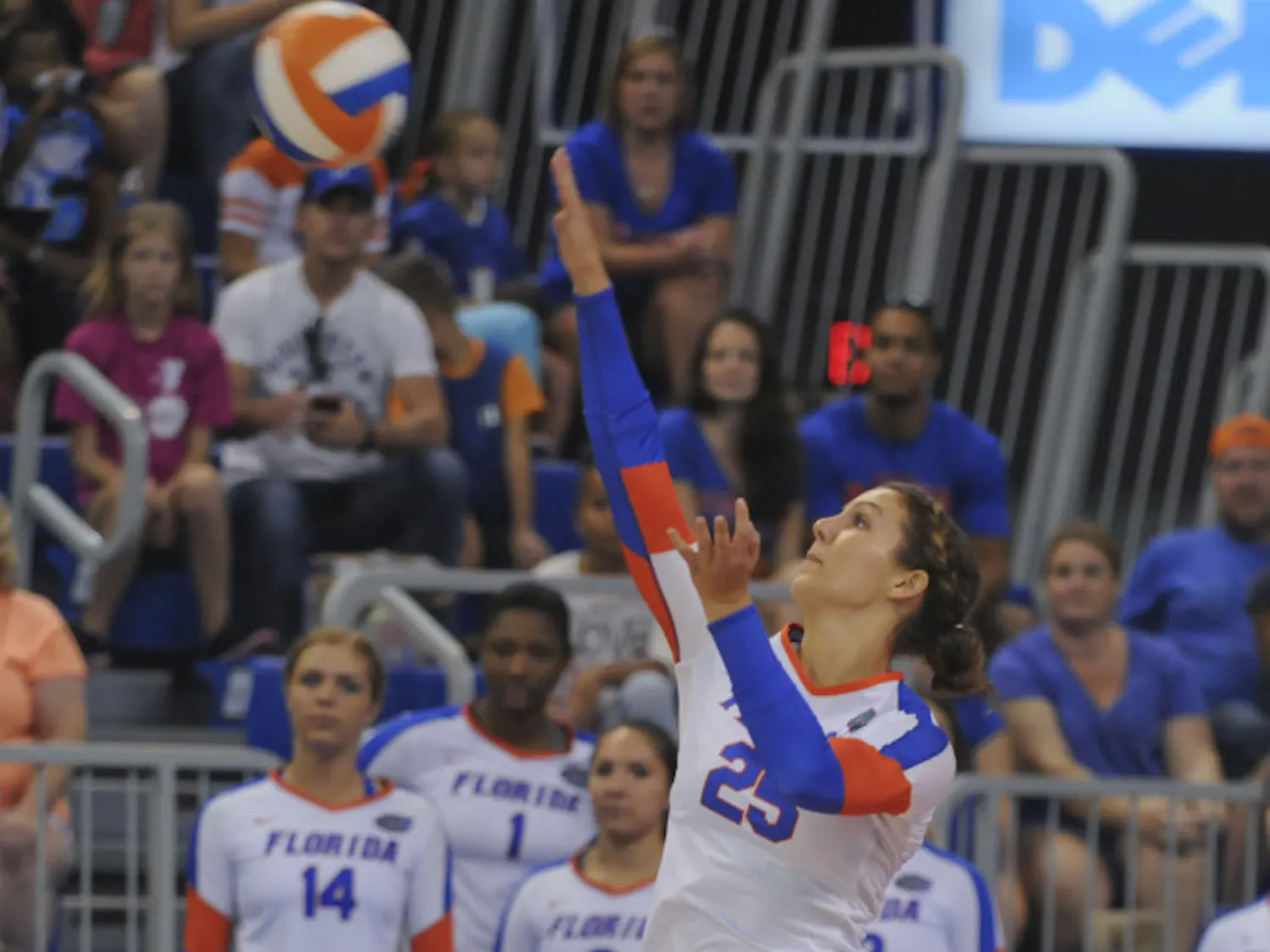 UF defensive specialist Lindsey Rogers serves during Florida's 3-0 win against Auburn on Oct. 11, 2015.