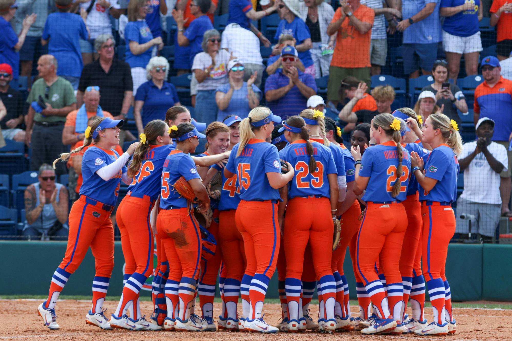 Florida softball huddles up during the Gators' 8-7 win over Georgia Saturday, April 15, 2023. 