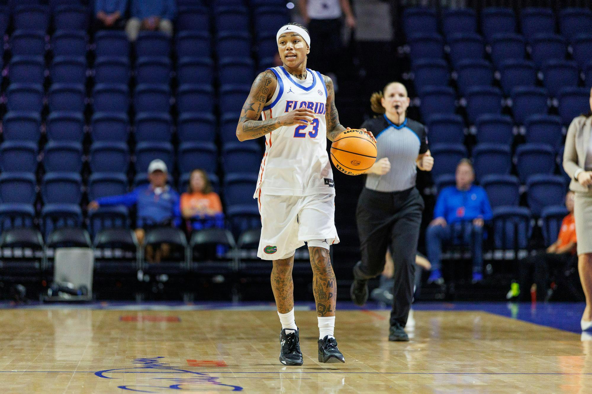 Florida guard Liv McGill (23) dribbles during a NCAA college basketball game against Chattanooga, Thursday, Nov. 06, 2025, in Gainesville, Fla.