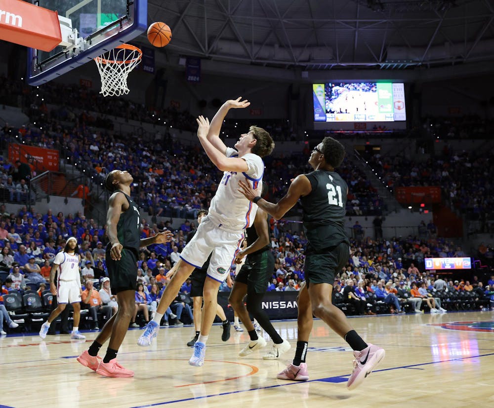 Florida forward Alex Condon shoots toward the basket during Florida’s game against Dartmouth at the O’Connell Center on Monday, Dec. 29, 2025.