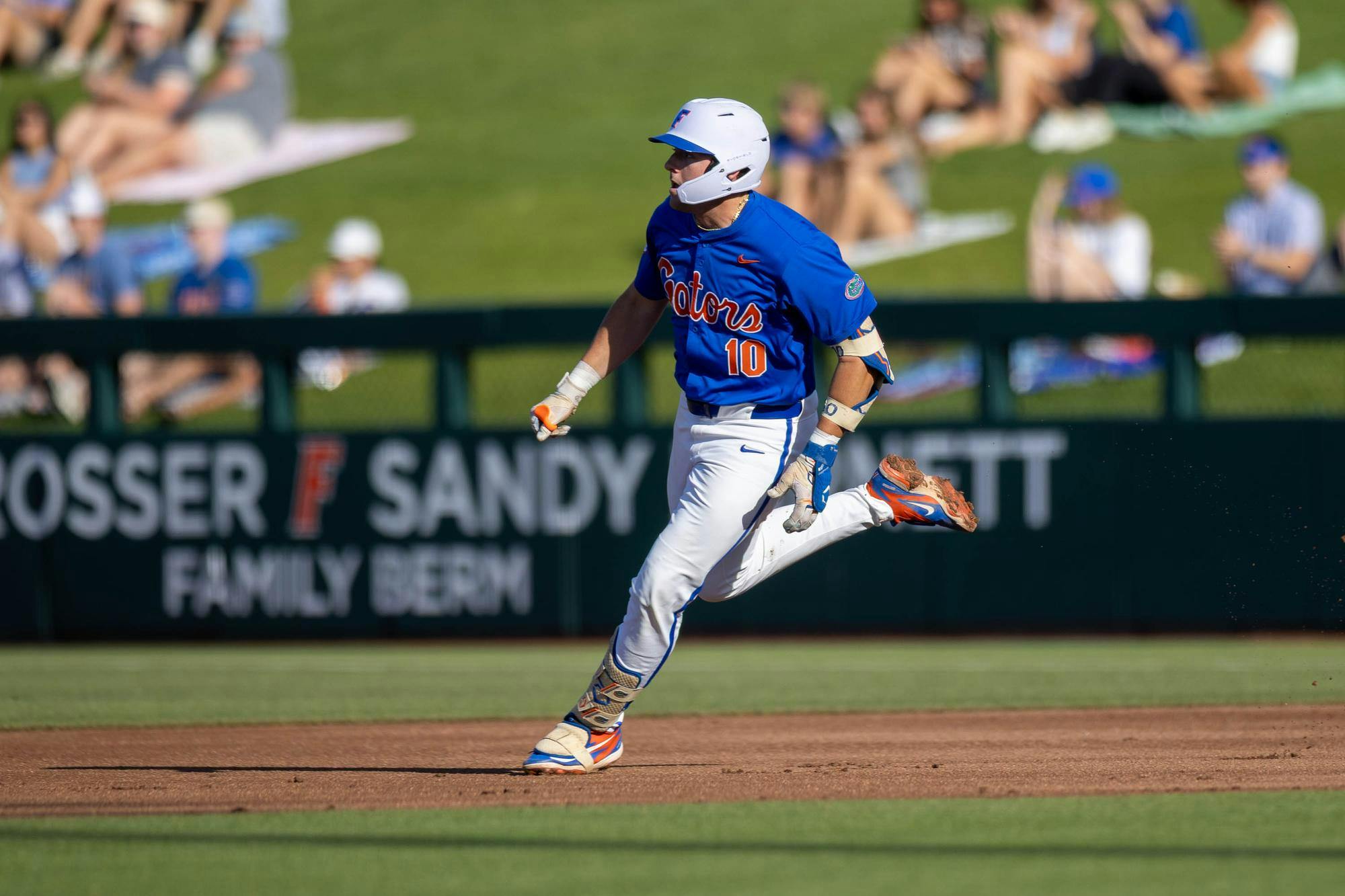 Florida infielder Ethan Surowiec (10) runs to second base during an NCAA college baseball game against Auburn at Condron Family Ballpark in Gainesville, Fla., Friday, April 17, 2026.