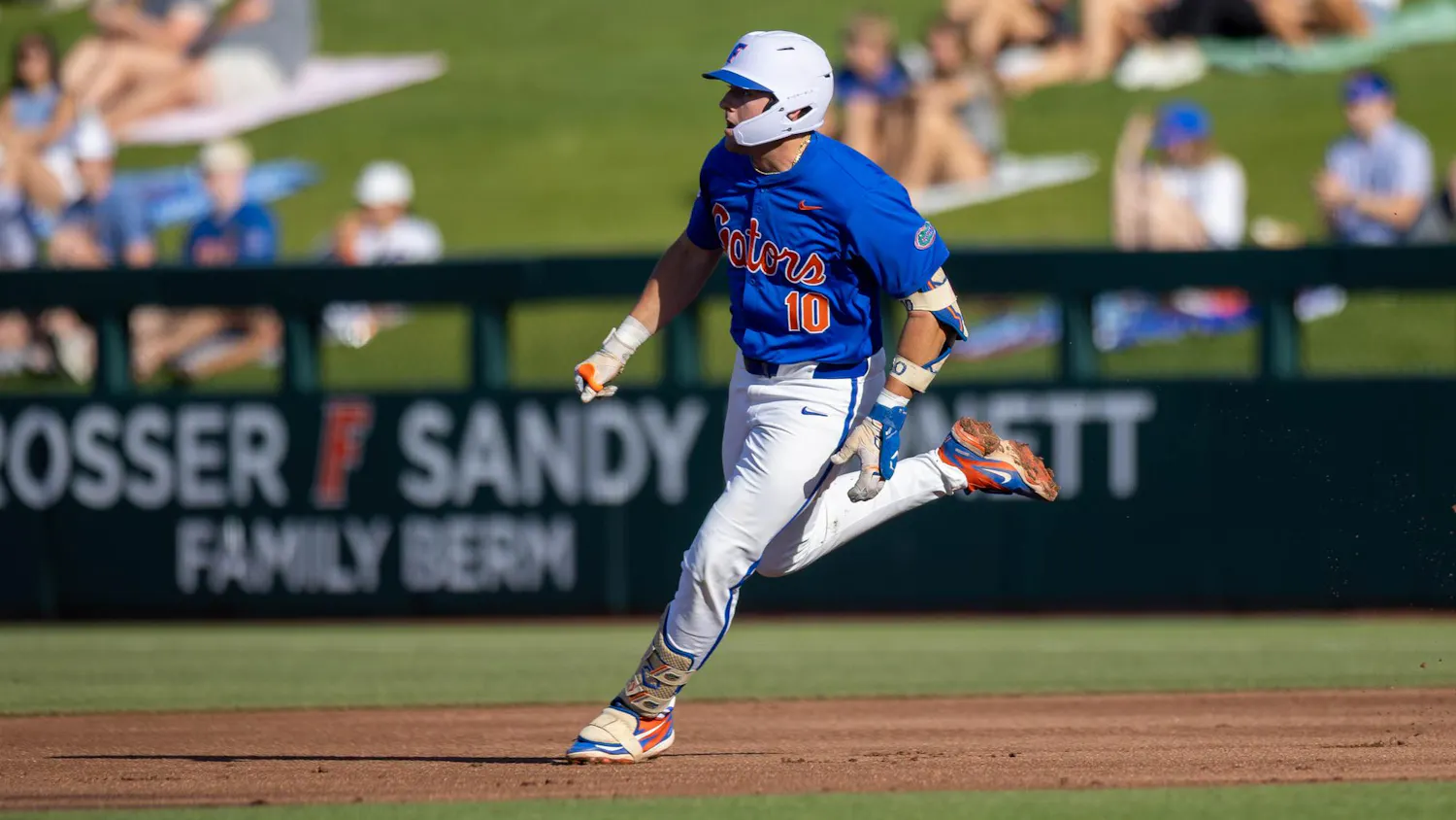 Florida infielder Ethan Surowiec (10) runs to second base during an NCAA college baseball game against Auburn at Condron Family Ballpark in Gainesville, Fla., Friday, April 17, 2026.