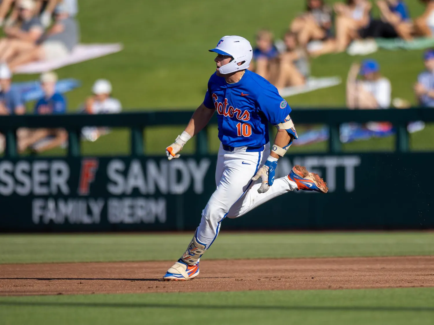 Florida infielder Ethan Surowiec (10) runs to second base during an NCAA college baseball game against Auburn at Condron Family Ballpark in Gainesville, Fla., Friday, April 17, 2026.