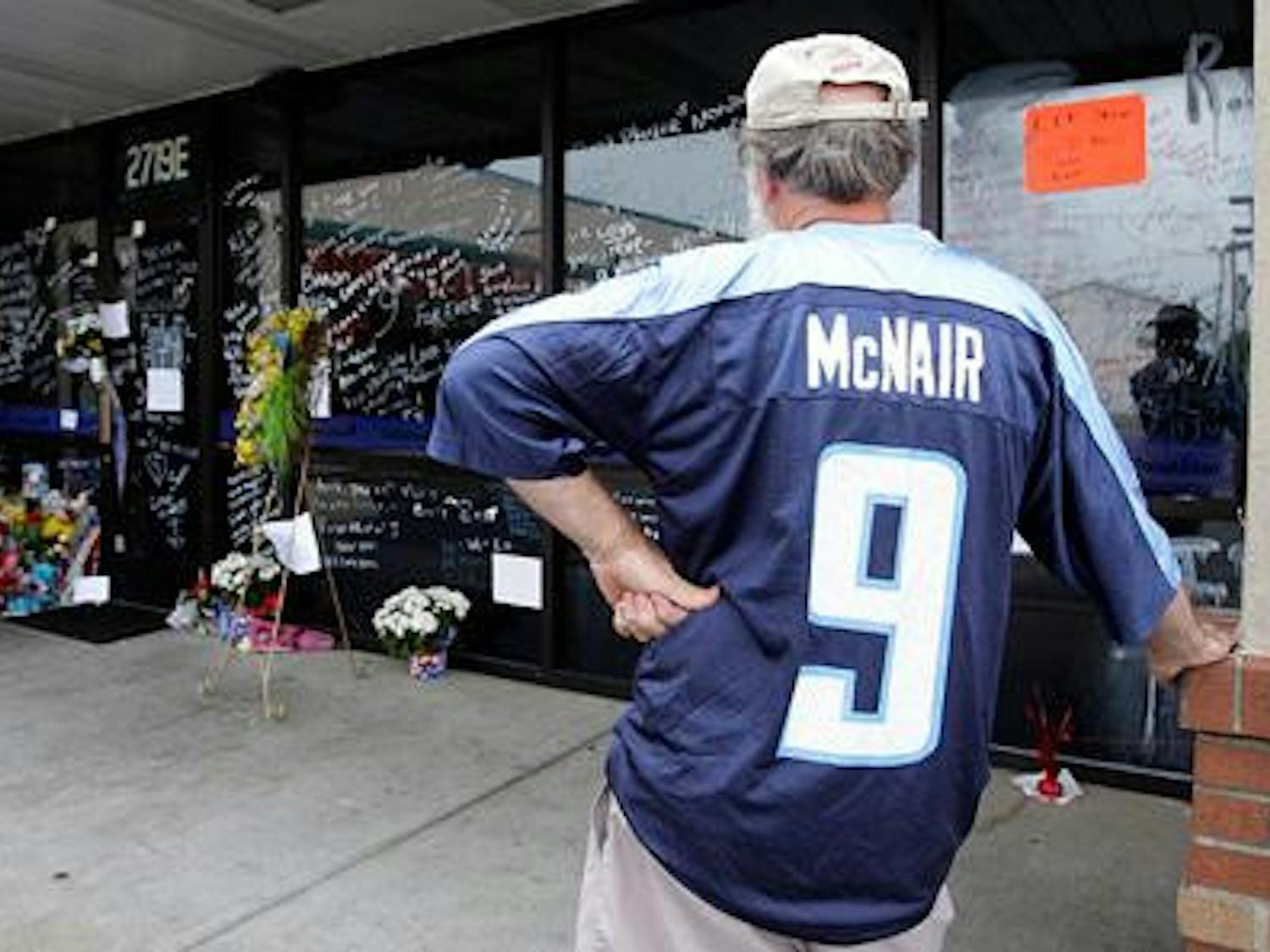 McNair shot dead in sleep by girlfriend