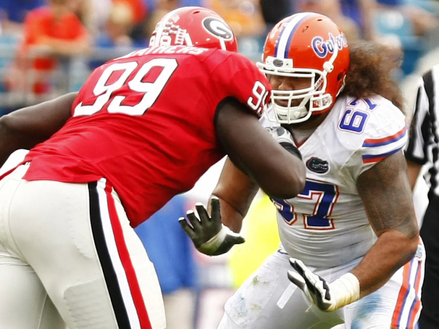 Guard Jon Halapio blocks Georgia nose tackle Kwame Geathers in Florida’s 17-9 loss on Oct. 27 at EverBank Field in Jacksonville.