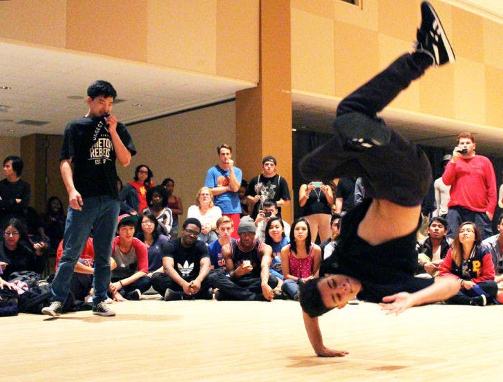 Jonathan Ortiz, 19, dances at the Hip Hop Collective’s Fall hip-hop jam, Icing on the Break, on Saturday.