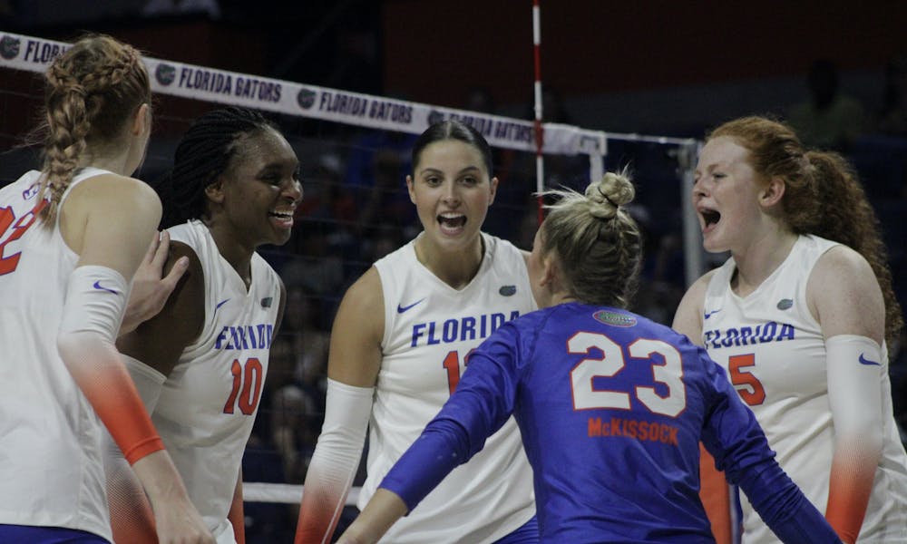 Florida volleyball wraps up Gators Invitational with victories over