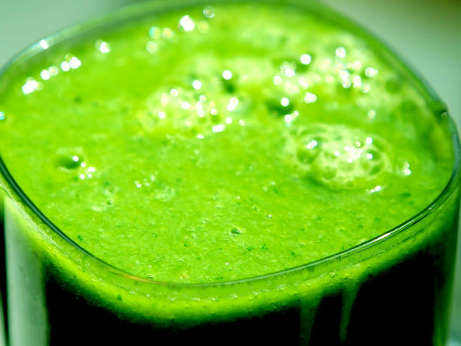 "green-smoothie" by Joanna Slodownik, used under CC BY 2.0