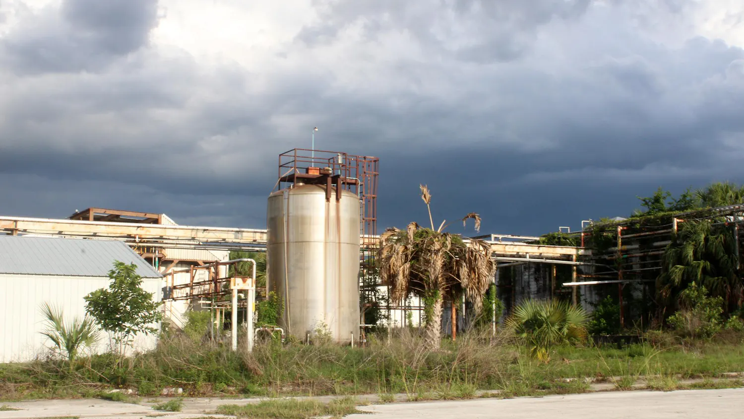 Undeveloped data center at 12705 NW US HWY 441 In Gainesville, Fla.
