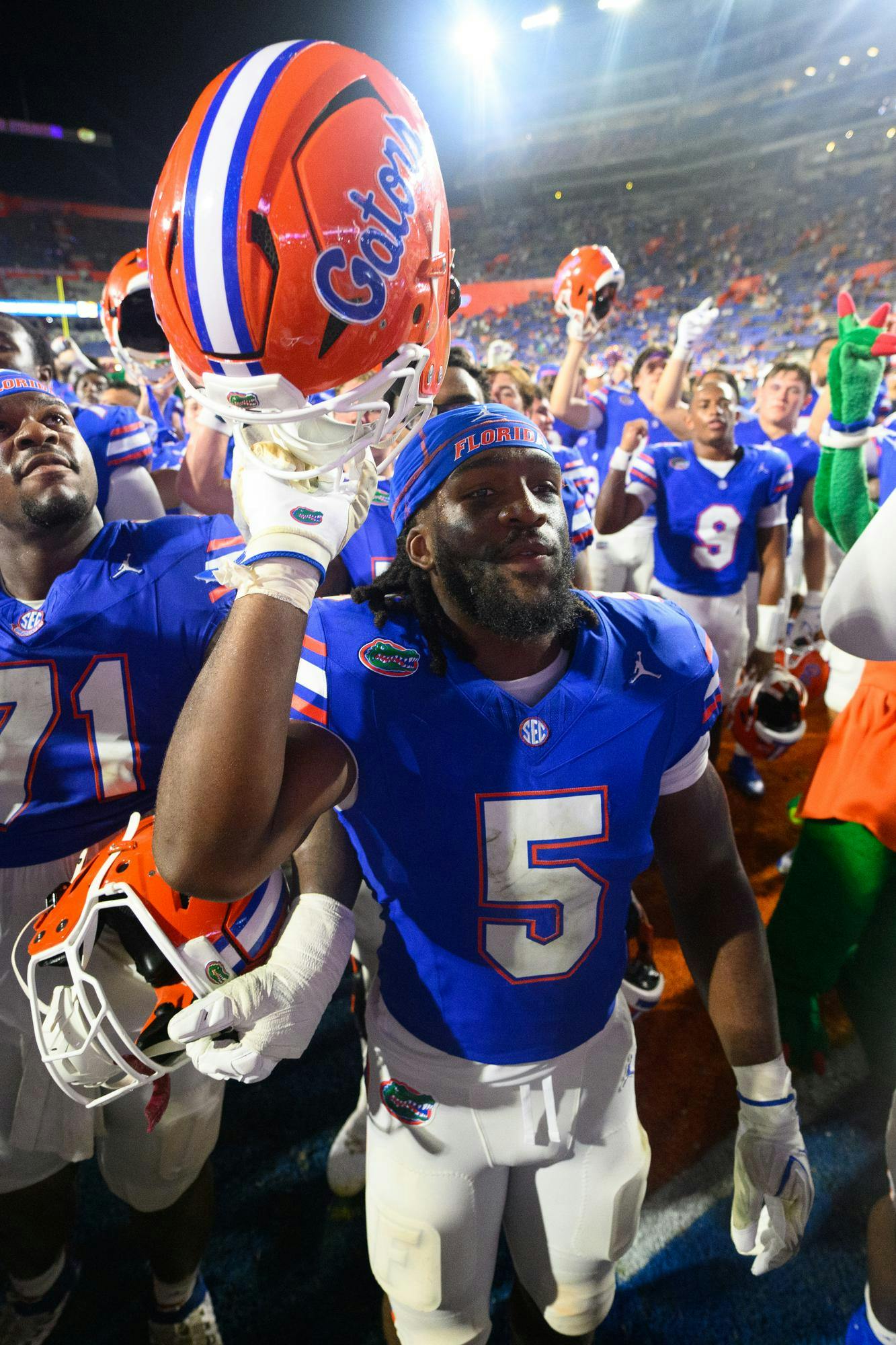 Florida inside linebacker Myles Graham (5) celebrates winning an NCAA college football game against FAU, Saturday, Sept. 5, 2026, in Gainesville, Fla.