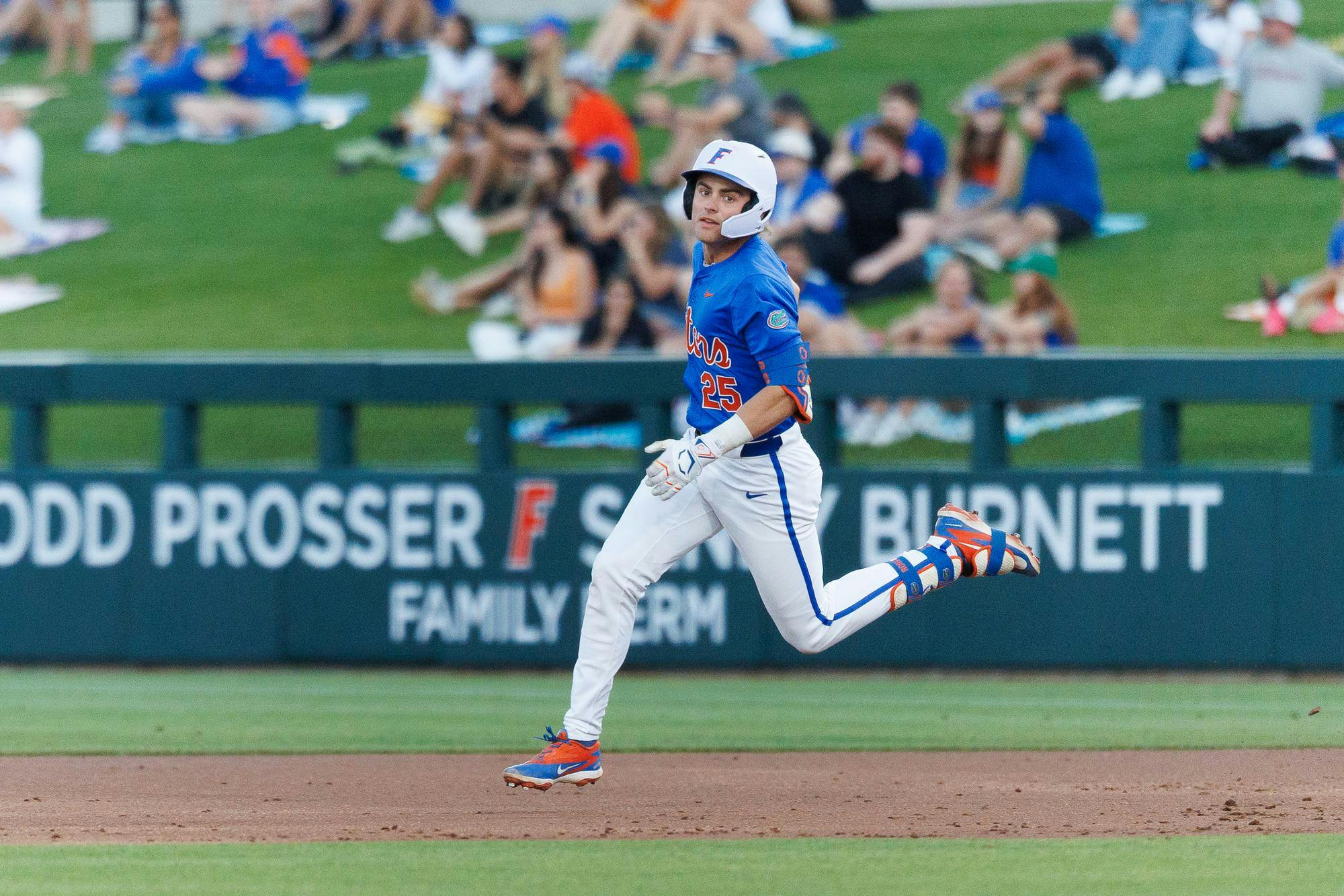 Florida infielder Kolt Myers (25) runs to second base during an NCAA baseball game against Jacksonville University, Tuesday, March 31, 2026, in Gainesville, Fla.