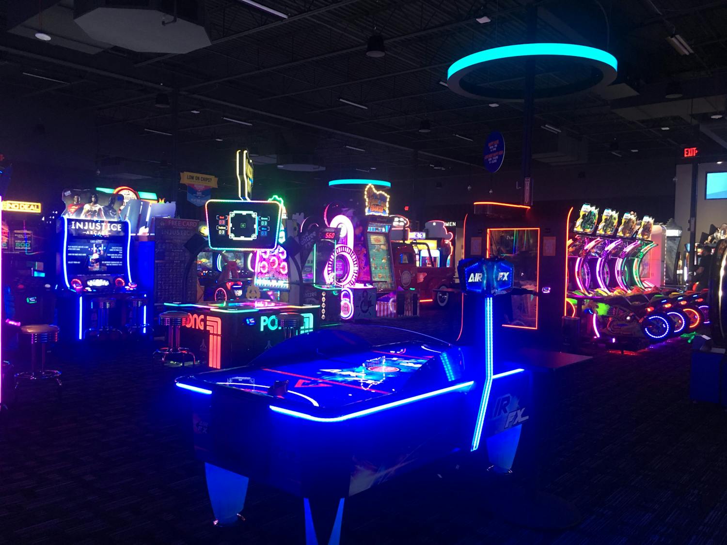 The Dave & Buster’s “Million-Dollar Midway” features a number of classic arcade games.