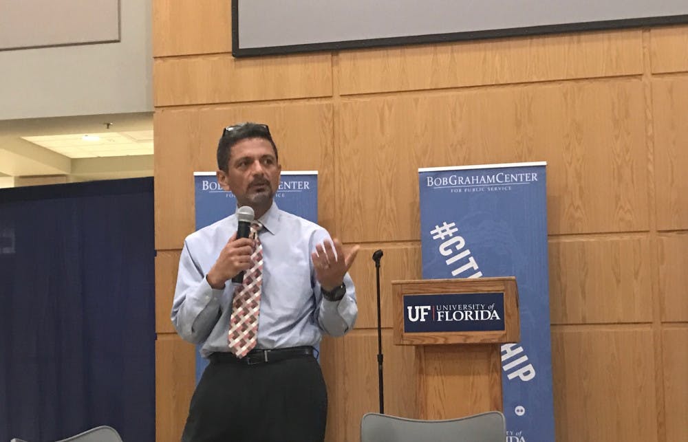 <div>UF Chief Diversity Officer Antonio Farias met with about 35 students in Pugh Hall Tuesday night to talk about the importance of promoting inclusion on campus. </div>