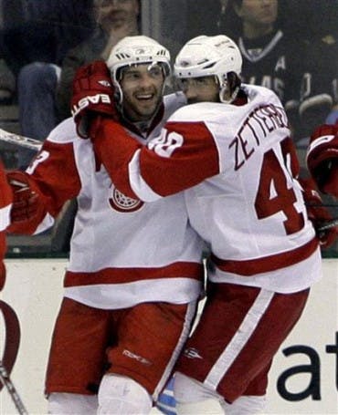 Detroit downs Dallas, advances to Stanley Cup Finals