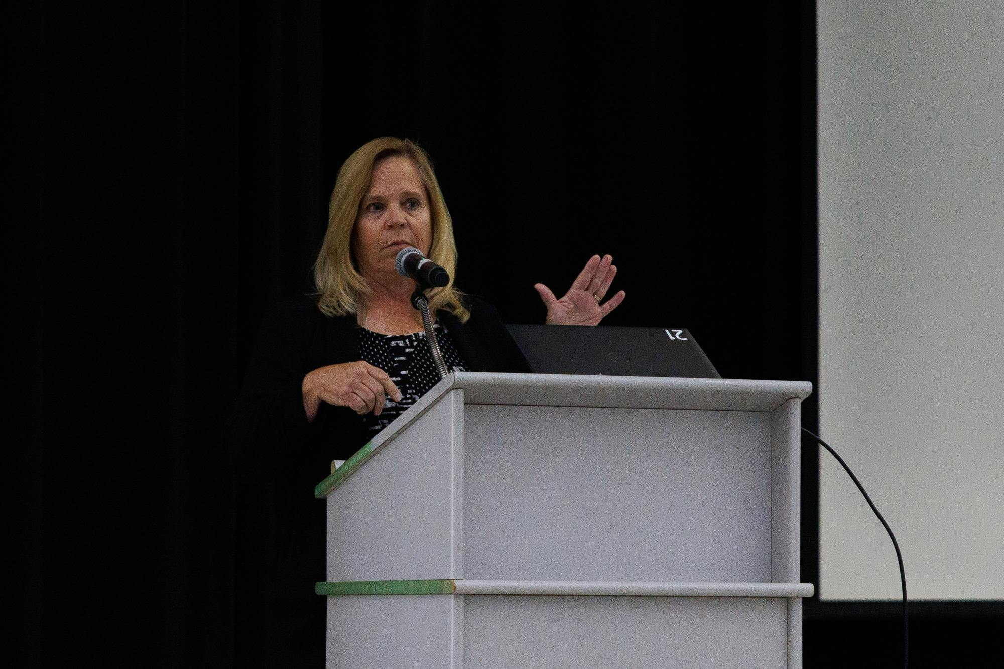 Alachua County Public Schools Deputy Superintendent Cathy Atria speaks during at meeting at Oak View Middle School, Tuesday, April 7, 2026.
