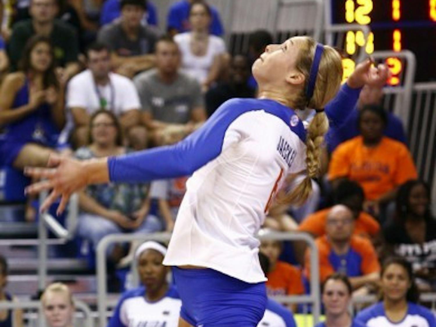 Senior outside hitter Kristy Jaeckel’s impressive serving performance helped lead the Gators to a come-from-behind second-set victory on Sunday.