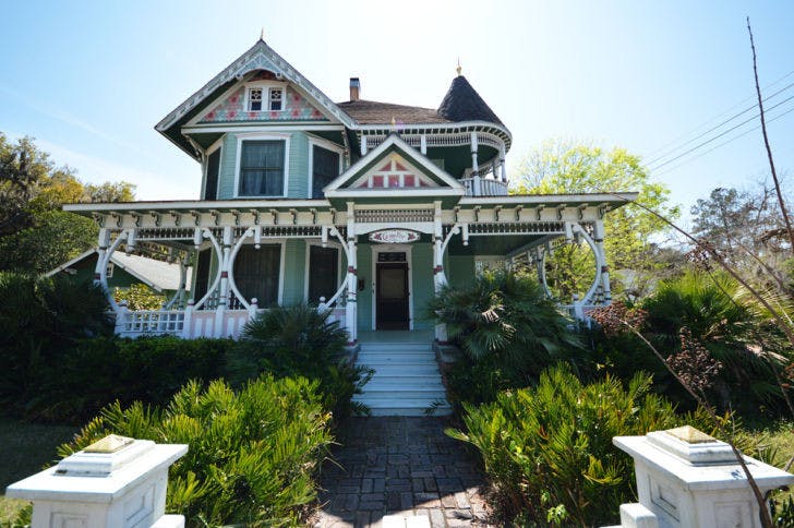 In a downtown Gainesville mansion, eight students will participate in a three-month technology mentoring program known as HackerHouse. The students will work to make a prototype to win $50,000.