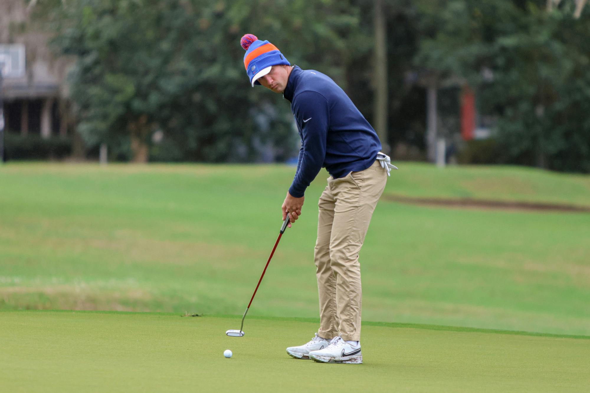 Florida redshirt freshman Matthew Kress putts the ball in the VyStar Credit Union Gators Invitational Sunday, Feb. 12, 2023.