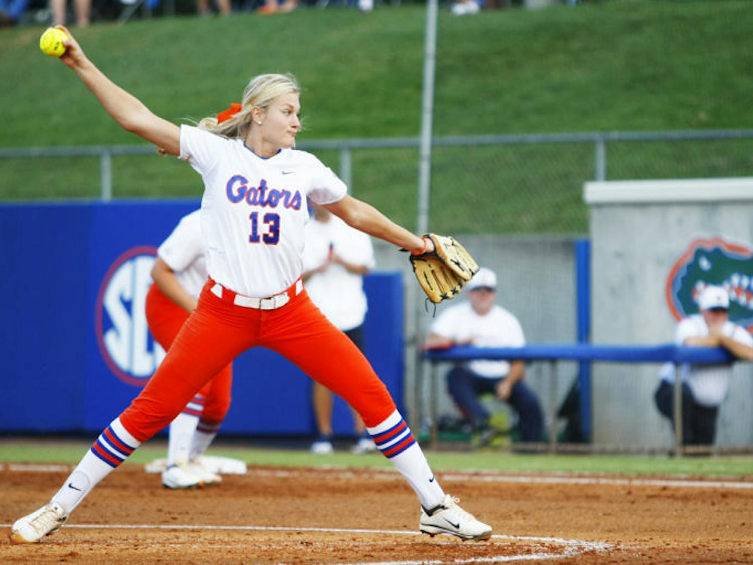 Junior Hannah Rogers pitches during Florida’s 3-2 victory against Auburn on April 13 at Pressly Stadium. Rogers had her no-hitter reversed in a 4-1 win against Drake on Saturday. The right-hander finished the game with a one-hitter.&nbsp;