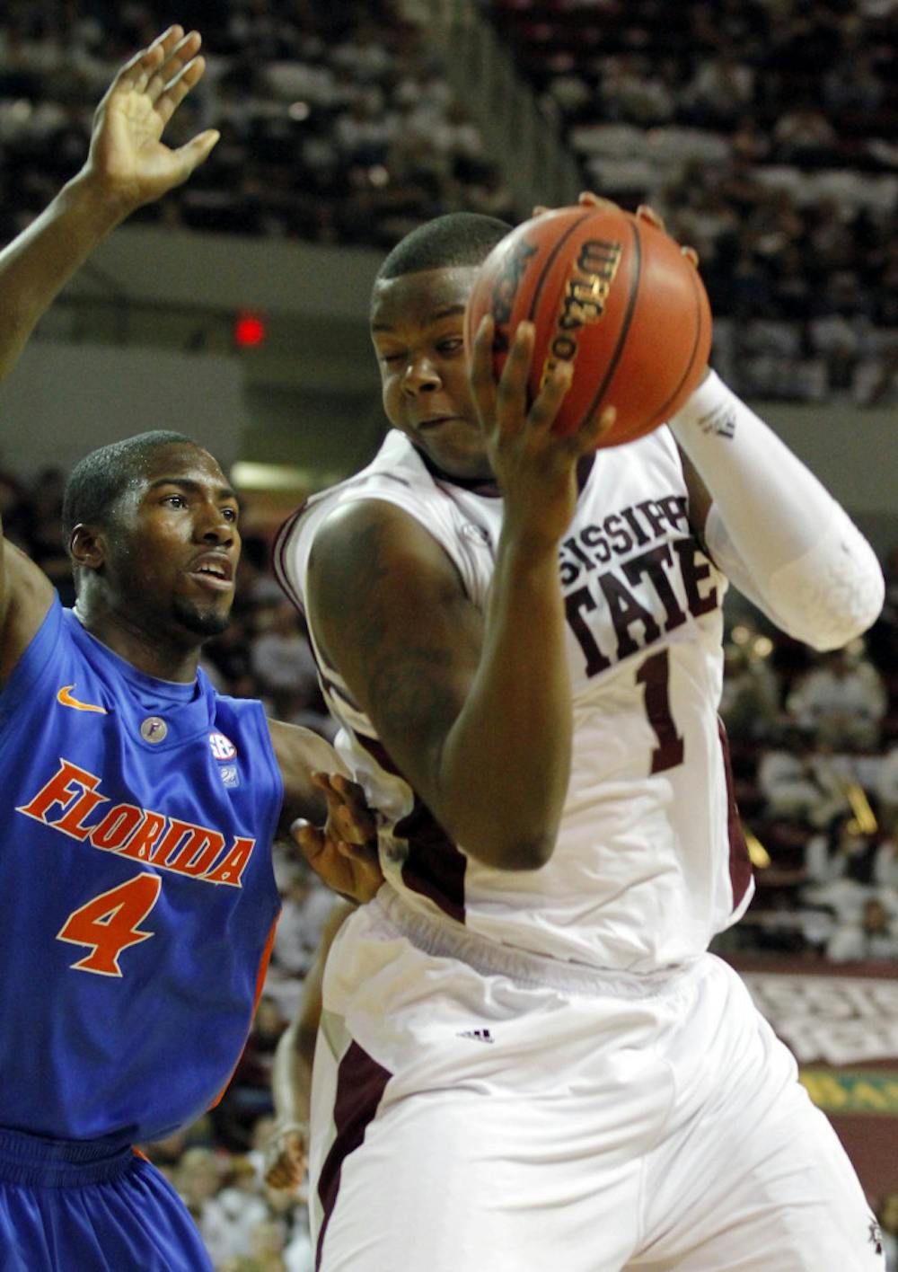 Mississippi State center Renardo Sidney scored 16 points and added eight rebounds in a 71-64 win for the Bulldogs.