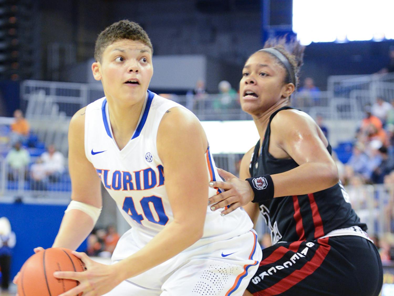 Sydney Moss (40) pivots in Florida’s 52-44 loss to South Carolina on Jan. 20 in the O’Connell Center. Moss scored a career-high 22 points in Florida's 82-73 loss to Tennessee on Friday.