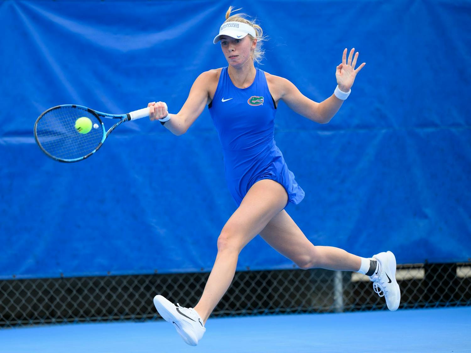 Florida tennis player Gabia Paskauskas returns during an NCAA tennis match against Oklahoma, Saturday, Feb. 28, 2026, in Gainesville, Fla.
