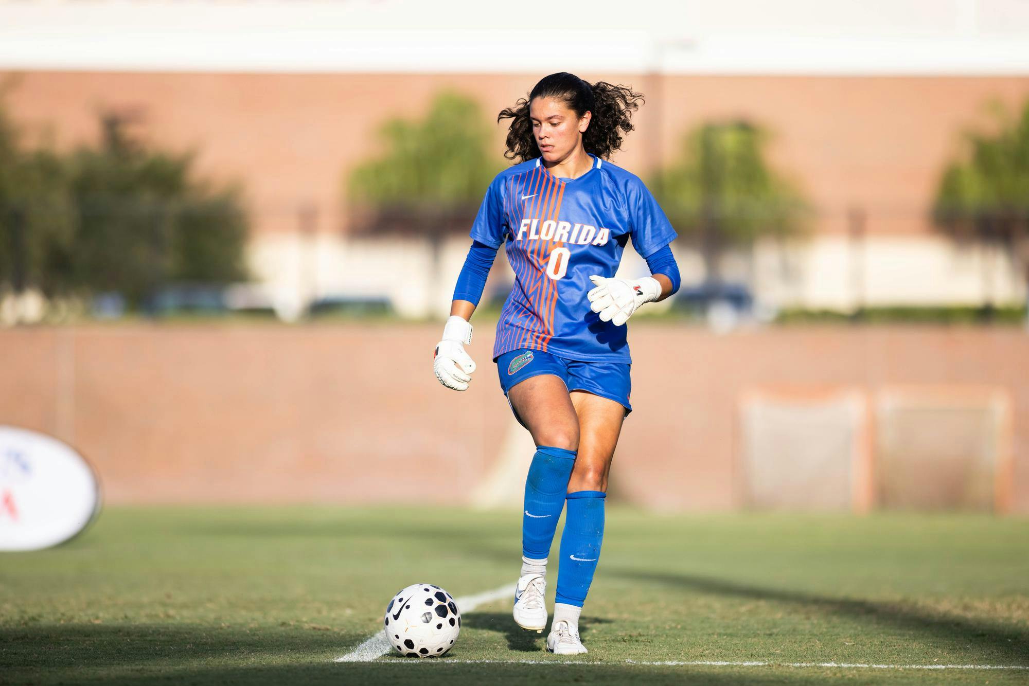 Florida goalkeeper Paloma Peña (0) makes a save during the Gators’ match against Arkansas at Donald R. Dizney Stadium in Gainesville on Wednesday, Sept. 10, 2025.