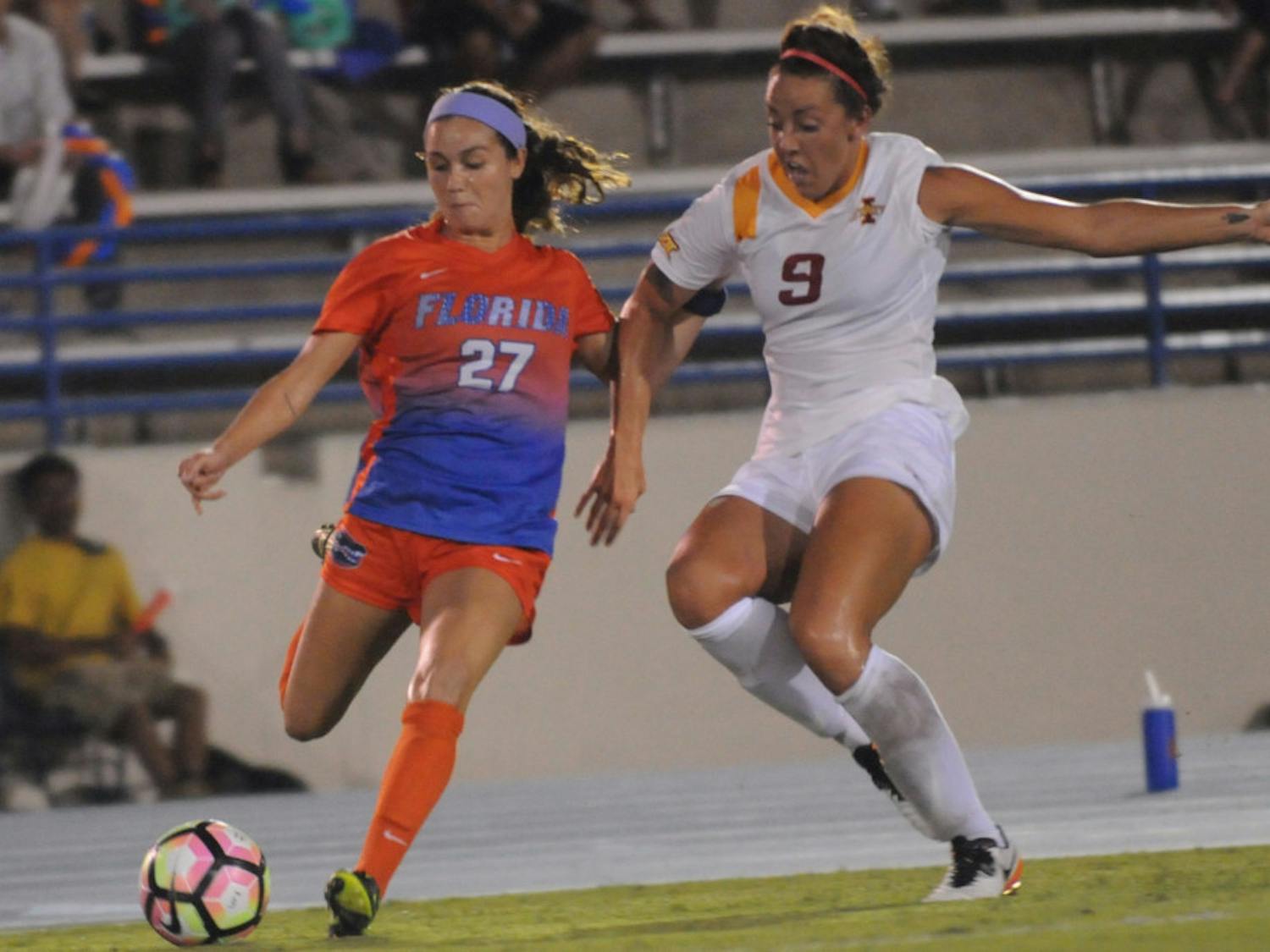 UF midfielder Mayra Pelayo passes the ball during Florida's 5-2 win against Iowa State on Aug. 19, 2016, at James G. Pressly Stadium.