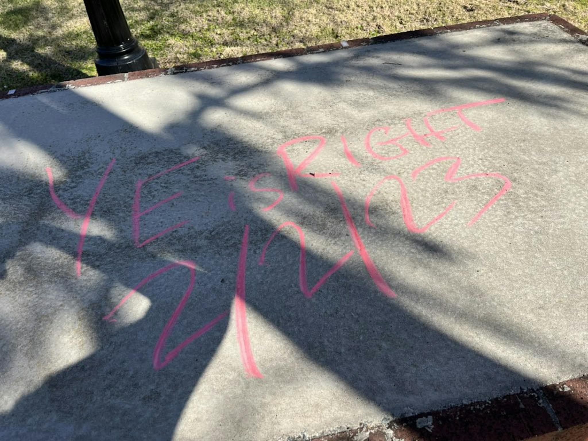 UF Jewish community, Fuchs react to antisemitic 'Ye' Kanye West messages - The Independent Florida Alligator - Vimarsana News