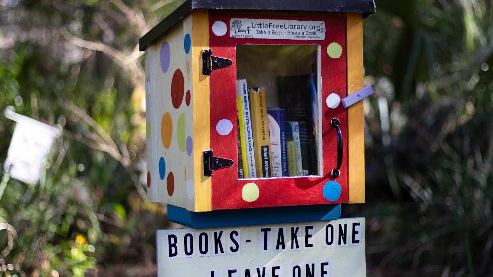 Free Library Box Coming to Gainesville